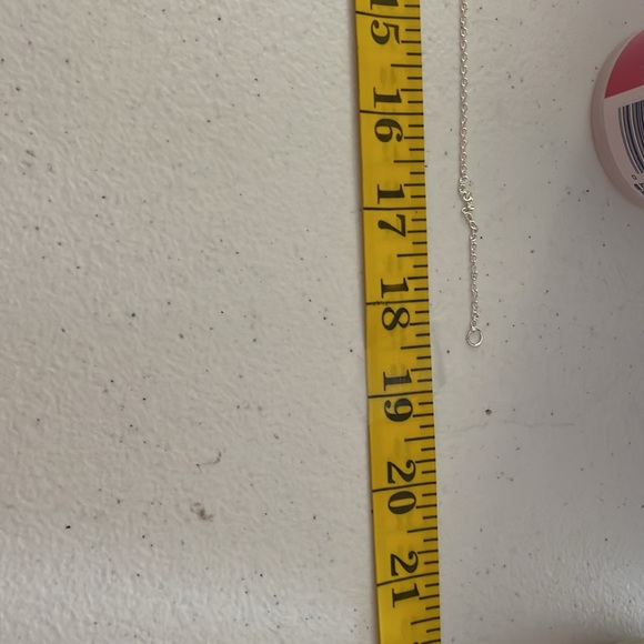 NWT! Creative Exquisite Cute Hummingbird Pendant Necklace.Necklace length is 18” - Picture 4 of 6